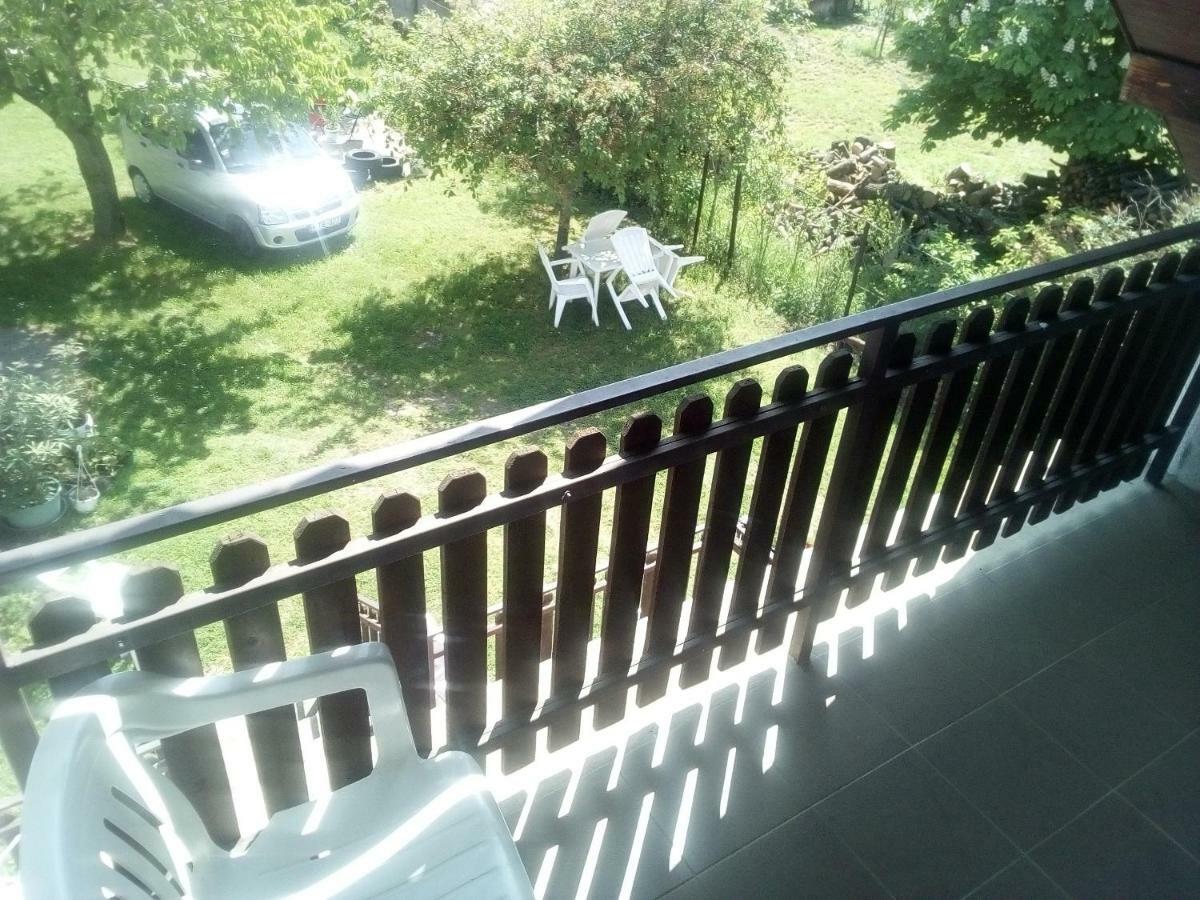 Anna Vendeghaz Hotel Balatonakali Exterior photo